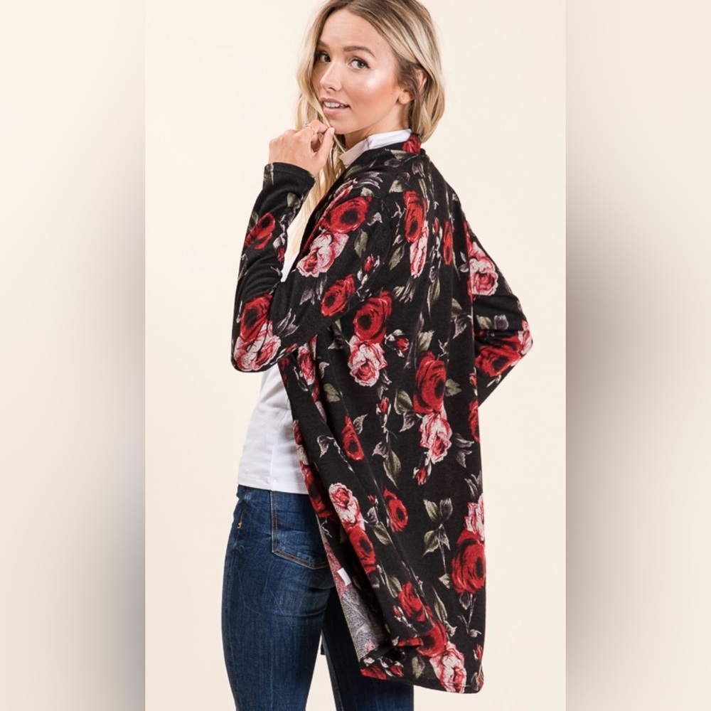 New black cardigan with red roses - Picture 3 of 3